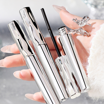 Mascara in fibra impermeabile – Lunghezza e curvatura istantanee