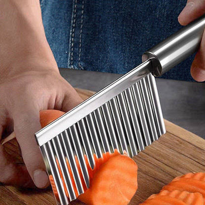 Coltello in acciaio inossidabile con lama ondulata