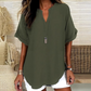 👚SCONTO DEL 50%! 🔥Top alla moda a maniche corte, ampio, con scollo a V profondo, orlo asimmetrico e tessuto leggero (5 colori, taglie dalla S alla 2XL) 🌸